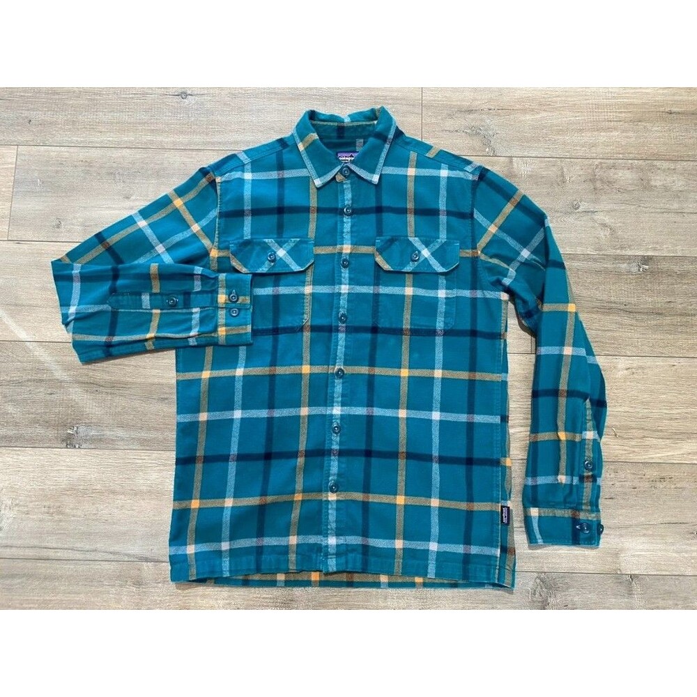 Patagonia Midweight Fjord Flannel Mens S Shirt Plaid Hiking Casual Flap Pockets